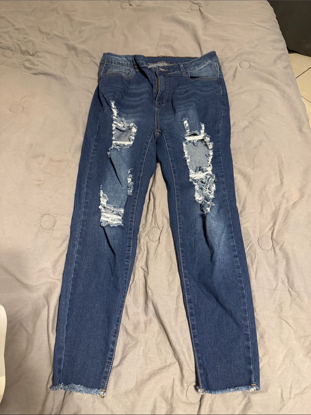 SHEIN Dark Blue Distressed Skinny Jeans_011